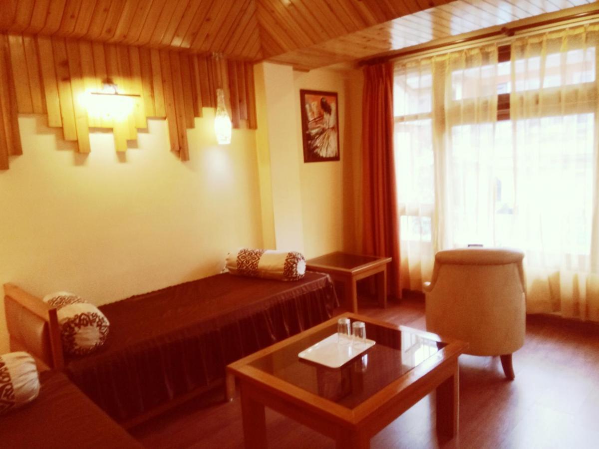 Omega Residency Hotell Darjeeling  Exteriör bild