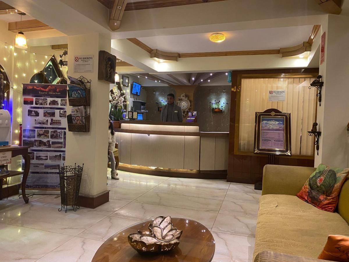 Omega Residency Hotell Darjeeling  Exteriör bild