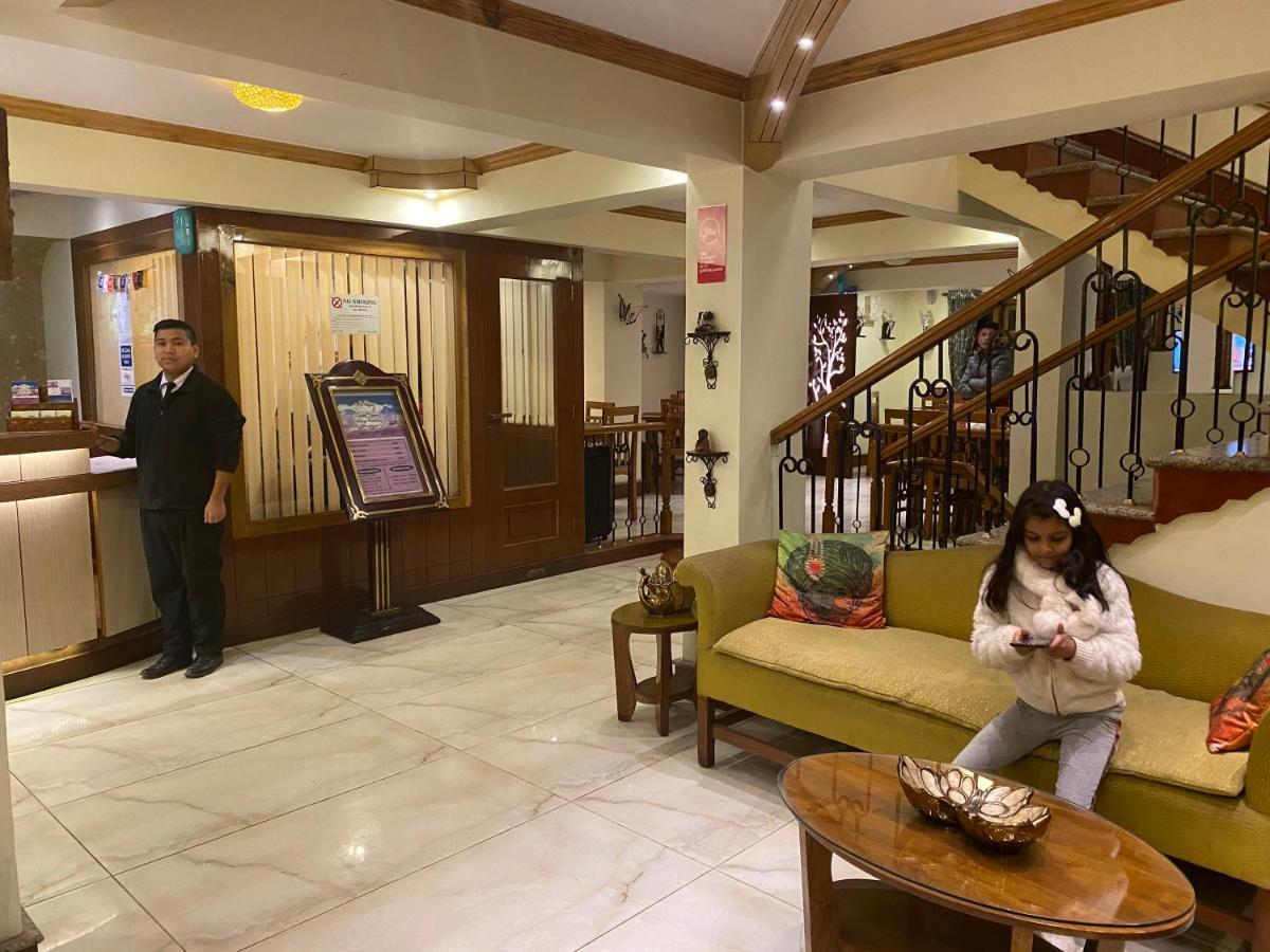 Omega Residency Hotell Darjeeling  Exteriör bild